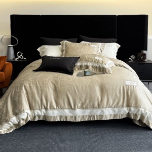 Elegant design full size jacquard adult pillowcases lyocell sateen comforter cover beige bedding set supplier