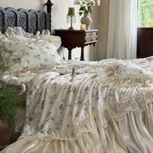 Lyocell single white pastoral style home hotel textile high-end lace bedroom bedding summer cool quilts manufacture