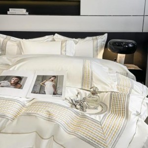 Hotel style double-sided encrypted thickened pure cotton long-staple cotton embroidered four-piece set