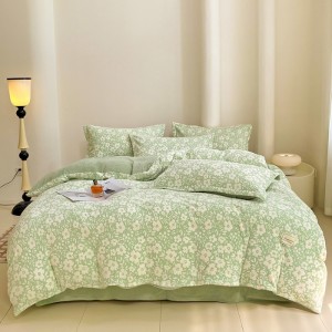 Class A carved milk velvet bed sheets and fitted sheet type four-piece set