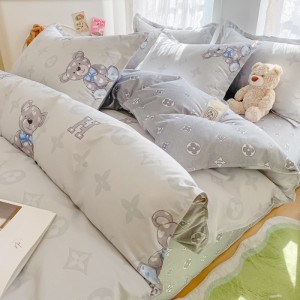Exquisite Botanical Cashmere Brushed Four-Piece Set