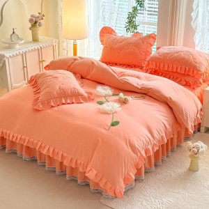 Elegant New Padded Bed Skirt Four-Piece Set