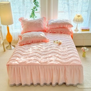 Elegant New Padded Bed Skirt Four-Piece Set