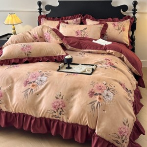 Exquisite and luxurious French lace retro style four-piece set