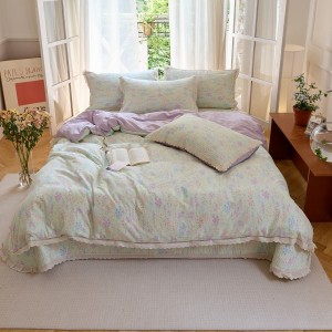 Cloud-like kapok print pure cotton hollow lace four-piece bed cover set