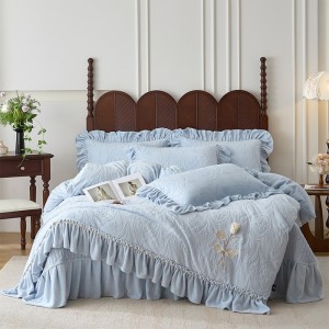 Thickened carved milk fleece four-piece bed sheet set