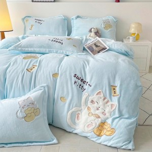 Exquisite and elegant cartoon appliqué embroidered milk plush four-piece set