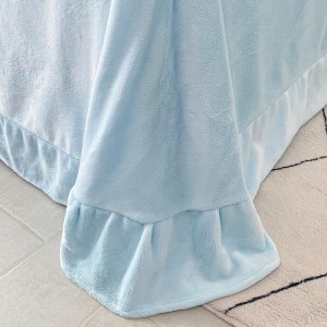 Exquisite and elegant cartoon appliqué embroidered milk plush four-piece set