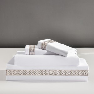Thickened brushed webbing and tie-up guesthouse four-piece set
