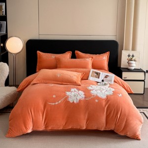 Elegant new large-size appliqué embroidered milk velvet four-piece set