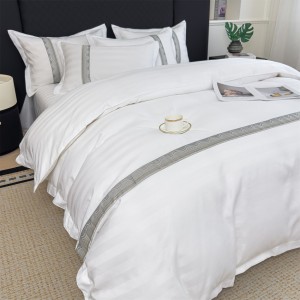Exquisite Thickened Cotton Large Print Four-Piece Set