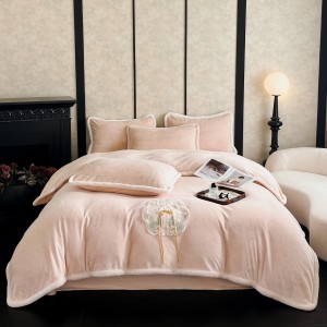 Rabbit fur edging Chinese embroidery four-piece set