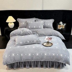 Thickened warm mink fleece milk fleece printed four-piece set