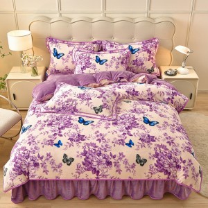 New exquisite and trendy four-piece milk fleece bed skirt set