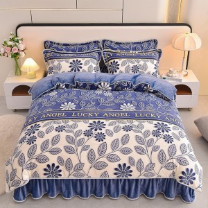 High Weight 8-9kg Printed Milk Fleece Four-Piece Set