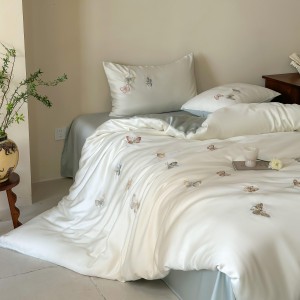 Hot selling lyocell 4-pieces textile ODM coverlets embroidery bedsheets simple style white bed linen bedding set wholesaler