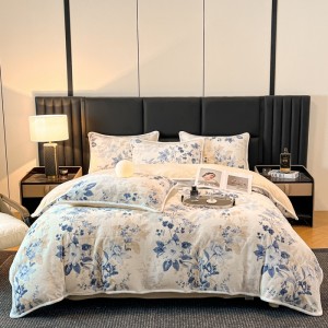 Exquisite New Milk Velvet Printed Edge Four-Piece Set