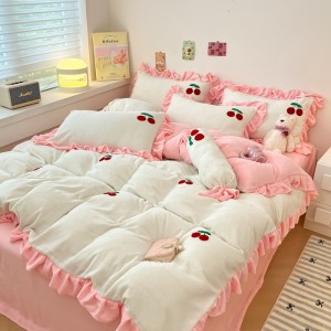 Autumn and winter new Korean princess style milk velvet four-piece set