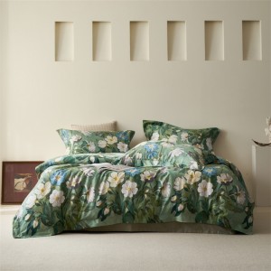 100-Count Long-Stack Cotton Four-Piece Set with Digital Print