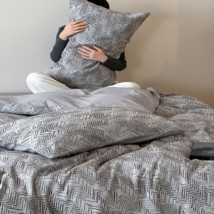Home use 60s yarn-dyed airy jacquard four-piece set