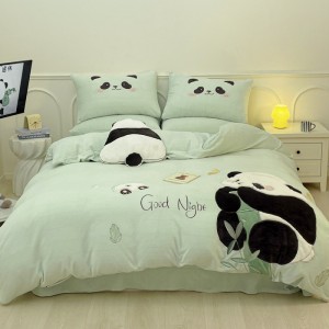 Exquisite milk fleece plush applique embroidery warming four-piece set