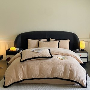 Rabbit fur lace carved velvet milk velvet four-piece set