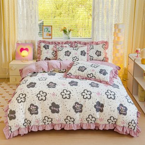 Skin-friendly Class A bubble cotton bed cover four-piece set