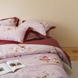 Elegant new elegant satin digital print four-piece set