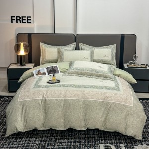 Exquisite Thickened Cotton Large Print Four-Piece Set