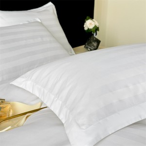 Exquisite and elegant hotel linen, four-piece set with striped hem