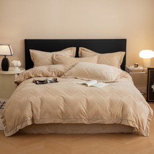 Wide-edge jacquard milk velvet warm four-piece set