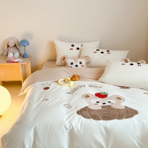 Cartoon small fresh pure cotton pure cotton washed cotton cartoon patch embroidery four-piece suit