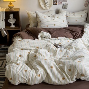 Exquisite and delicate skin-friendly ultra-soft printed washed cotton four-piece set