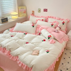 Autumn and winter new Korean princess style milk velvet four-piece set