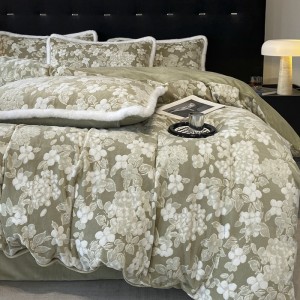 Light luxury style rabbit fur lace carved velvet milk velvet four-piece set