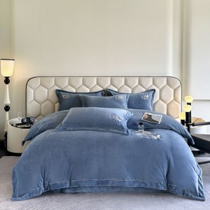 60g thickened full-process matte warm lace embroidery milk velvet four-piece set