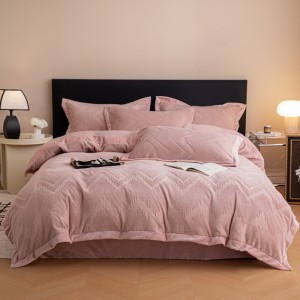 Wide-edge jacquard milk velvet warm four-piece set