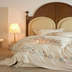 Custom 4PCS 20% Linen 80% Cotton Plant Floral Embroidery Duvet Cover Set Flat Sheet Pillowcases Super Soft Washed Home Textile Bed Sheets Bedding Set