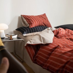 Printing comforter duvet cover with 2 pillow shams double coverlets flat sheet 4PCS textile red cotton bedding set wholesaler