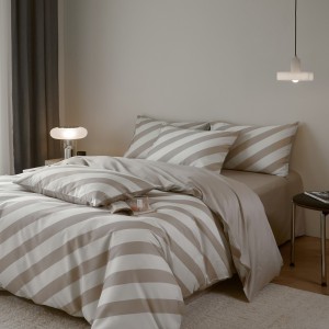 Wholesale high-end pillowcases beige printing comforter set cotton bed linen fitted sheets 2m/2.2m bedding set for adults