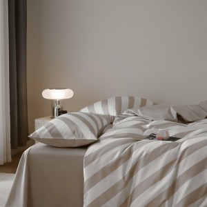 Wholesale high-end pillowcases beige printing comforter set cotton bed linen fitted sheets 2m/2.2m bedding set for adults