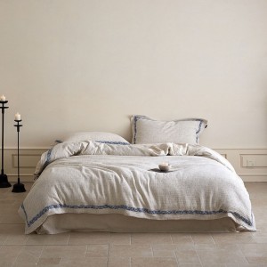 Grade a Home Textile Cotton Linen Yarn-Dyed Jacquard Duvet Cover Skin-Friendly Bed Sheets 4PCS French Linen Bedding Set for Homestay Home Wholesale