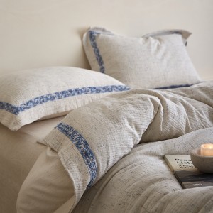 Grade a Home Textile Cotton Linen Yarn-Dyed Jacquard Duvet Cover Skin-Friendly Bed Sheets 4PCS French Linen Bedding Set for Homestay Home Wholesale