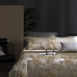 Hot selling cotton 4-pieces textile ODM coverlets plant jacquard bedsheets bed linen bedding set wholesaler