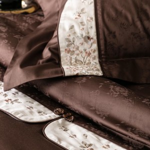 High-End patchwork comforter set 500TC jacquard bedsheets brown coverlets with 2 soft pillowslips bedding set supplier