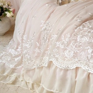 Blue embroidery home textiles lace duvet cover 4 pieces bedding set supplier