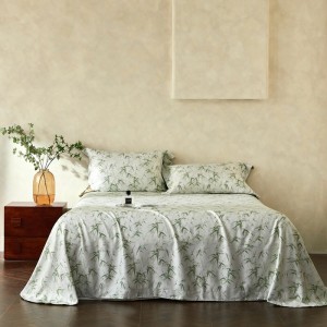 Pastoral design full size digital printing adult pillowcases luxury bamboo fiber comforter cover green bedding set supplier