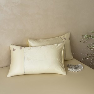 Wholesale high-end pillowcases yellow jacquard comforter set soft bed linen fitted sheets 2m/2.2m bedding set for adults