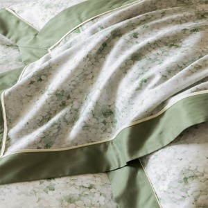 Hot selling green quilt cover printing fitted sheets flat sheet 100% cotton home textile 4-pieces bedding set supplier