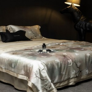 Champagne silk lyocell cotton summer quilt four piece jacquard bed sheets bedding set